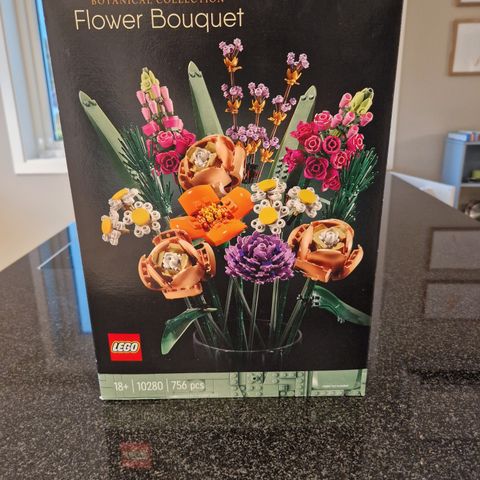 Lego Flower Bouquet 10280- Botanical Collection.