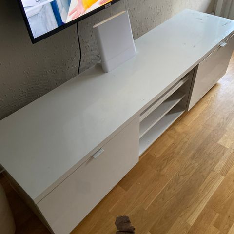 IKEA byås tv-benk