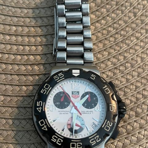 TAG Heuer Formula 1 41 mm