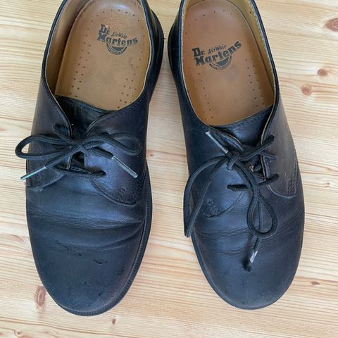 Dr Martens Air Wair str 39