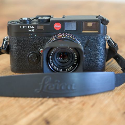 Strøken (mint) og nesten ikke brukt Leica M6