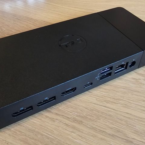 DELL dock stasjon WD19