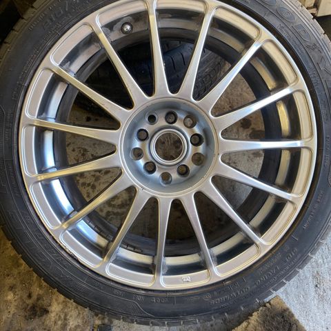 Komplette hjul til Alfa Romeo GT