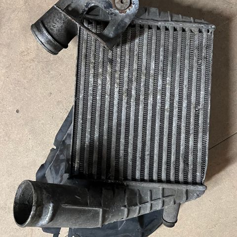 Intercooler Audi C4. S4-S6-A6