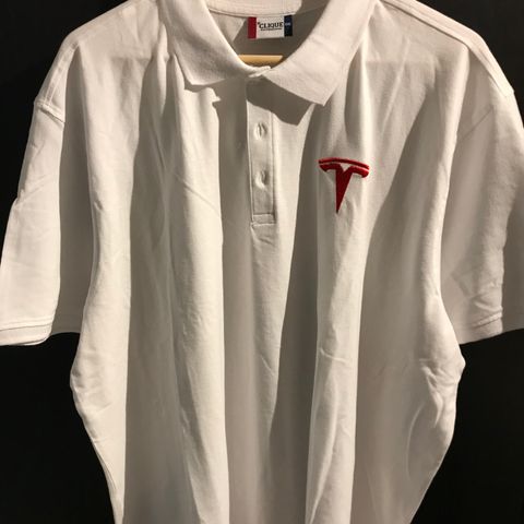 Tesla pique/t-skjorte NY ubrukt