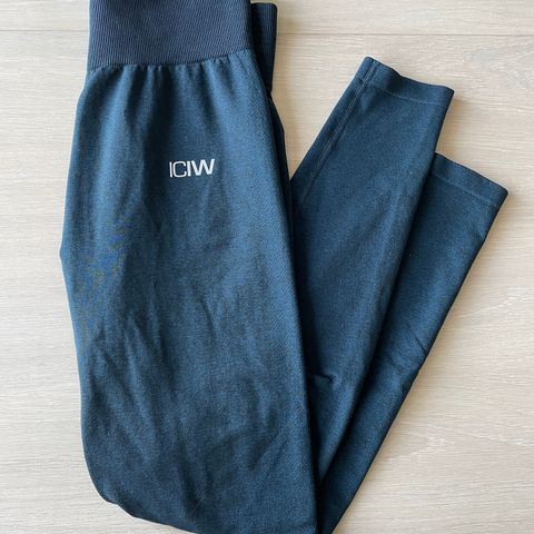 ICIW tights