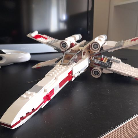 Lego Star Wars 9493 X-Wing