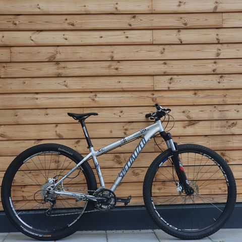 Sykkel Specialized Rockhopper Expert Disc  29

 Str 17