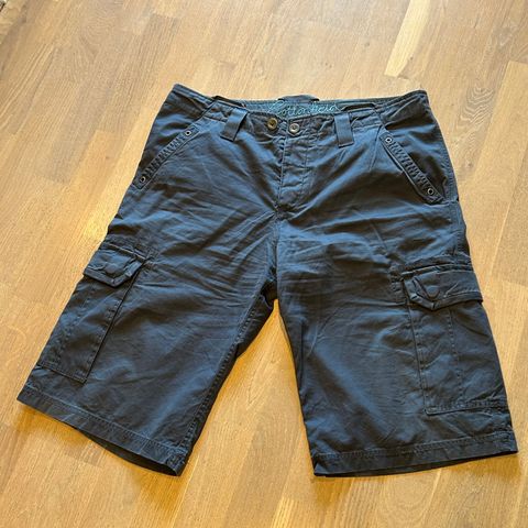 Ubrukt Cottonfield cargoshorts str 34 selges