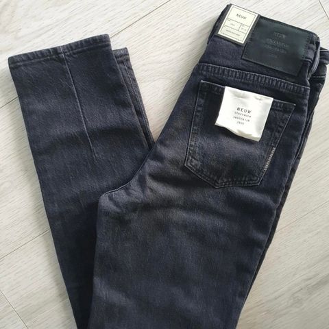 NEUW Lola jeans