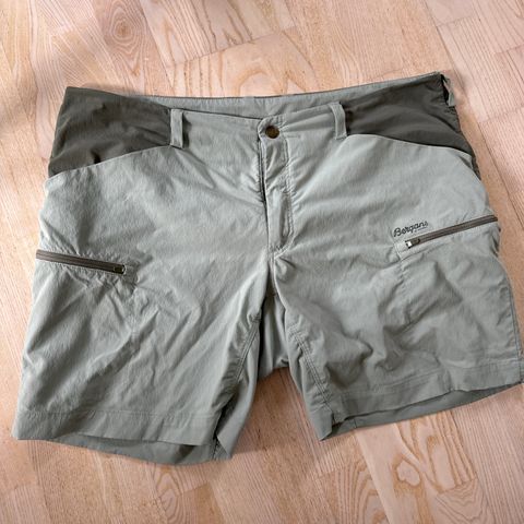 Bergans Utne shorts damemodell str XL selges