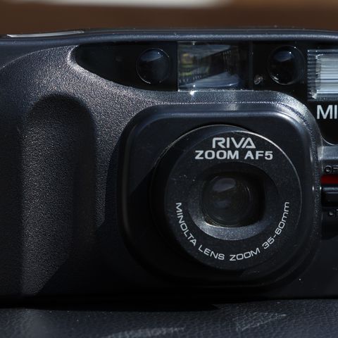 Minolta Riva AF5 35mm Point and shoot kamera