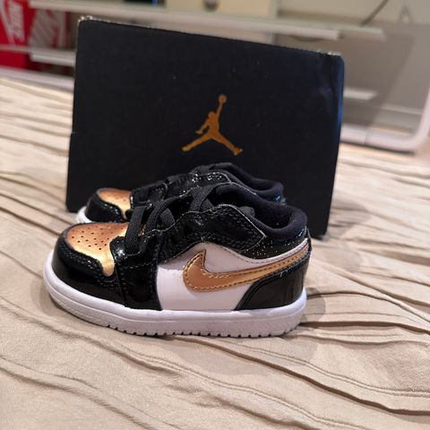 Jordan 1