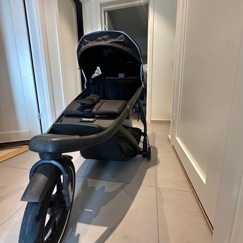 Thule Urban Glide 2 + bassinet