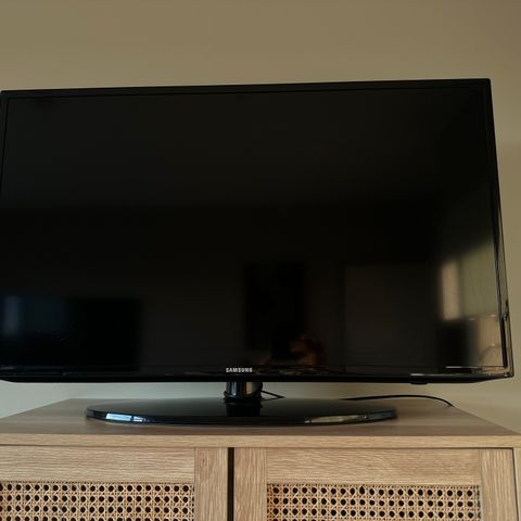 Samsung-TV | 40 " Full-HD LED TV