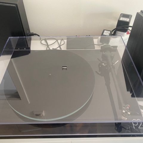 Rega Planar 2 with Fono Mini A2D and Edifier 1700BT Black