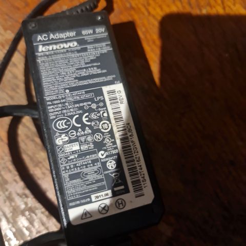 Lenovo strømadapter 65w 20volt