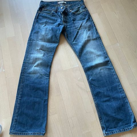 Levis 512 bootcut str 32-36