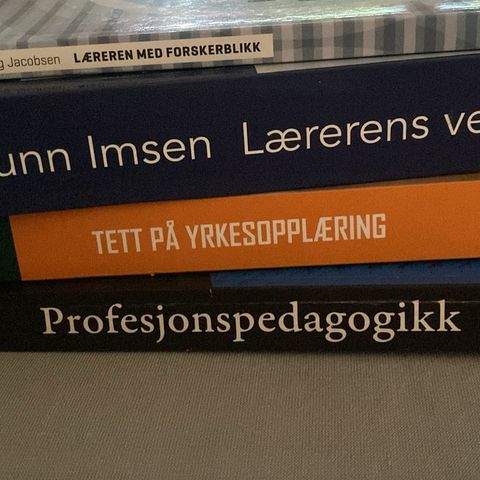 Bøker til PPU-Y studiet