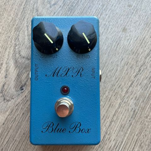 MXR Blue Box Script (Octave Fuzz)