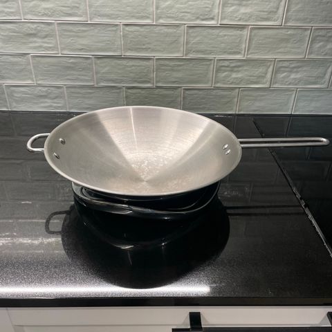 AEG FUSION WOK