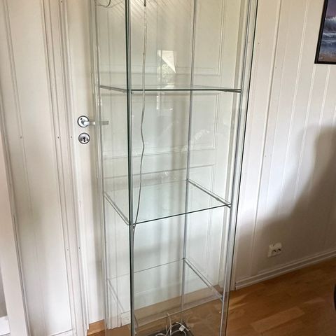 Detolf vetrineskap