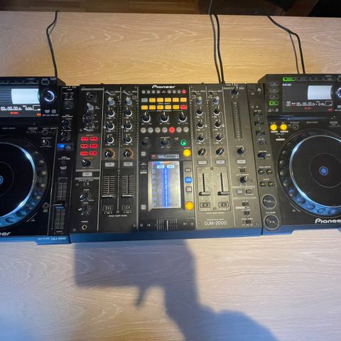 Pioneer DJ med singel Flight CDJ2000 DJM2000