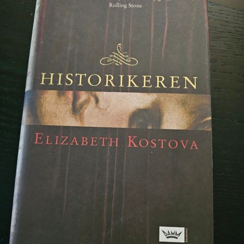 Bok Historikeren Elizabeth Kostova.