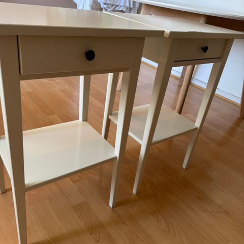 2 x IKEA Hemnes nattbord