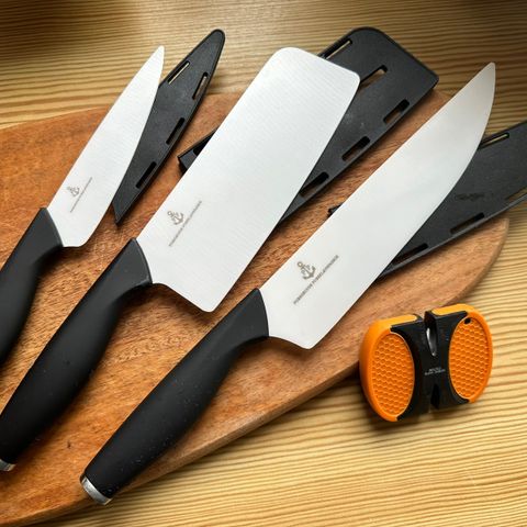 Porsgrund hvite kniver med knivsliper