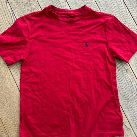 Som ny! Knapt brukt Polo Ralph Lauren t- skjorte str M (10- 12 år)