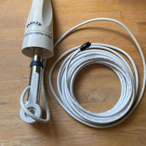 Glomex analog og digital TV-antenne m/10 meter kabel