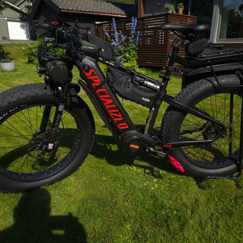 Fatbike Rhino 1000w med masse utstyr.