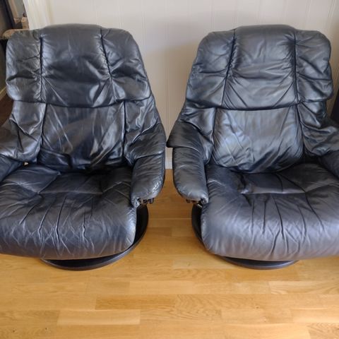 Ekornes Stressless i svart skinn