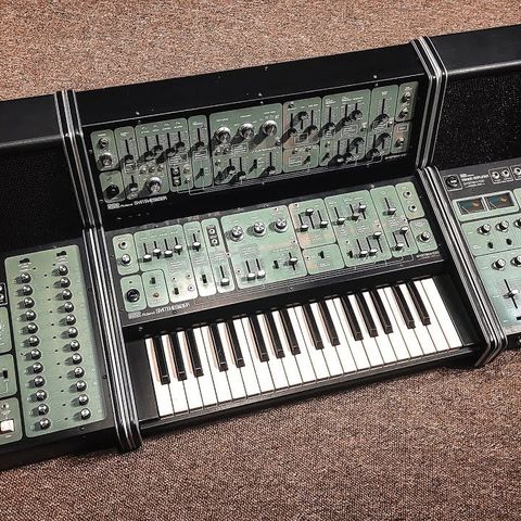 Roland System 100