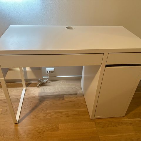 IKEA Micke skrivebord