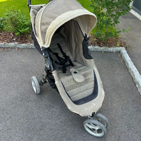 City mini baby jogger: perfekt vogn/trille på tur og reise!