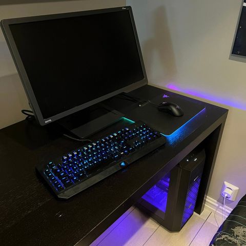 Komplett Gaming Setup Selges