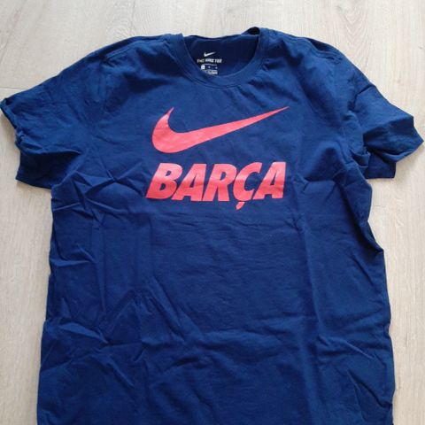 FC Barcelona nike t skjorte.