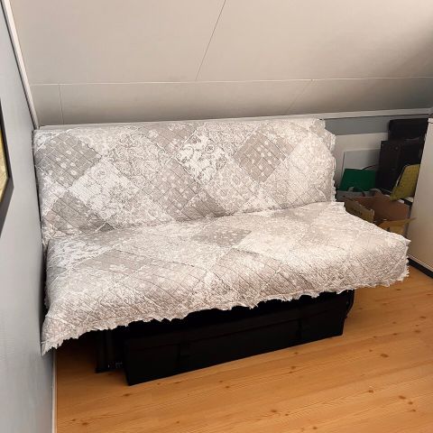 Liten nett sovesofa Lyckele Lövås fra Ikea