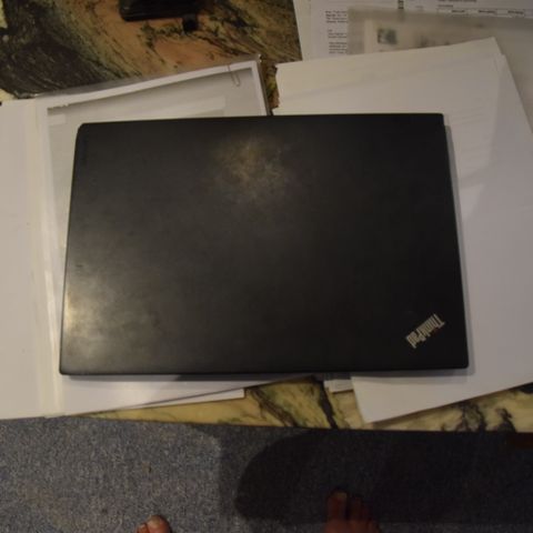 Lenovo ThinkPad    Problemfri. ferdig slettet kr 2000. Garanti