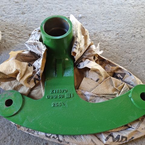 Knivarm, John Deere 1032-1052