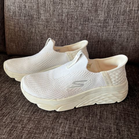 Sketchers Performance Slip-ins Beige (Dame)