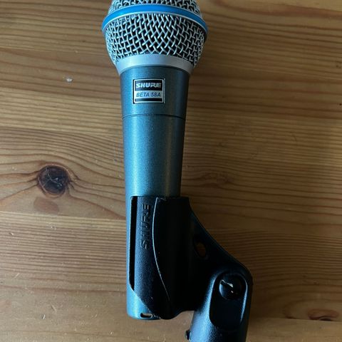 Shure Beta 58