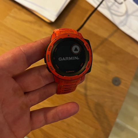 Garmin instinct