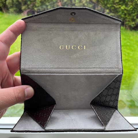 Sammenleggbar brilleetui GUCCI