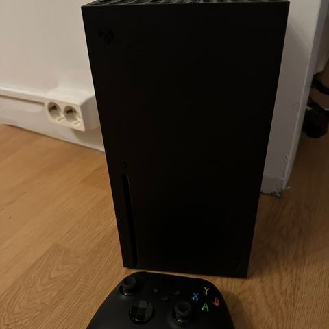 Xbox x med kontroll