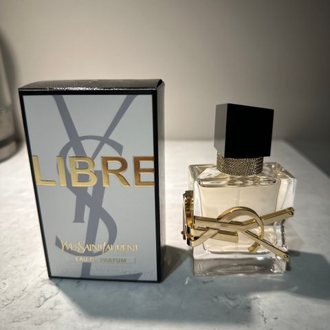 Yves Saint Lauren Libre Perfum Perfume Parfume NY