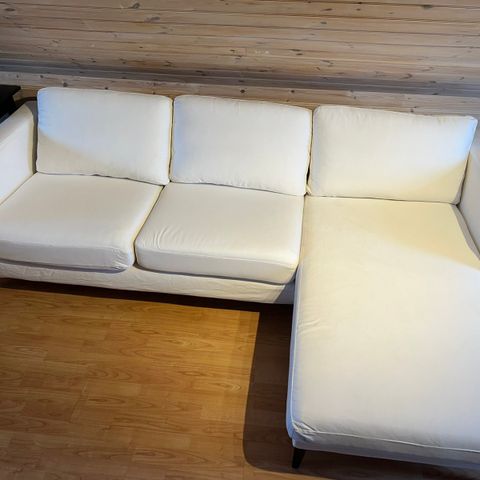 Sjeselong Sofa