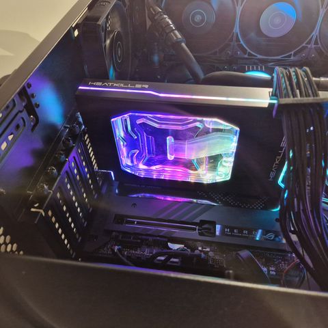 Asus Rog Strix 4090 OC med Heatkiller V pro strix